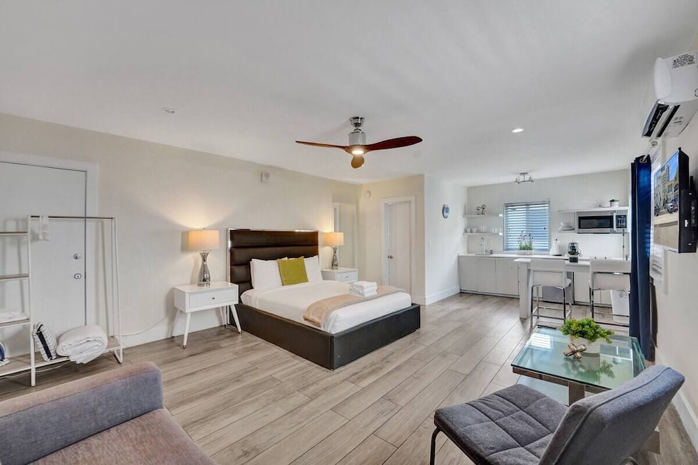 Classic Single Room, Patio (Eden 2203)
