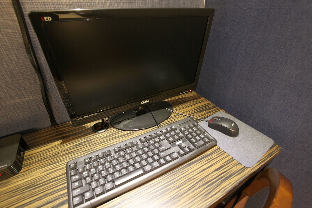 Room (Standard room (65-inch large TV)) photo 2
