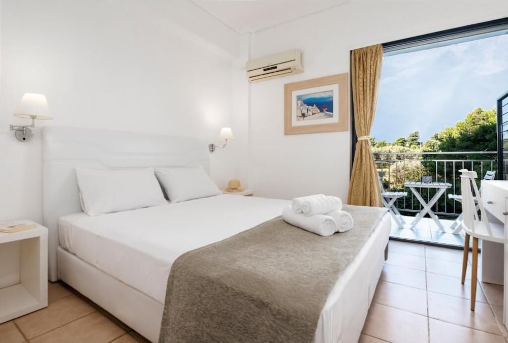 Double Room, Mountain View photo 3