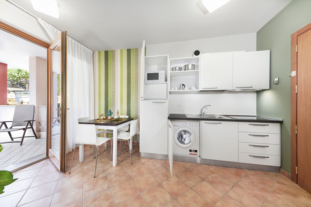 Apartment, 1 Bedroom, Ground Floor - Photo 5