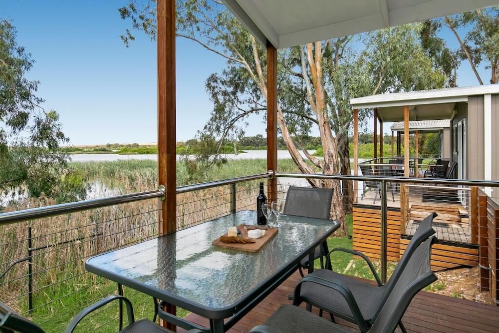 Family Villa, Lagoon View