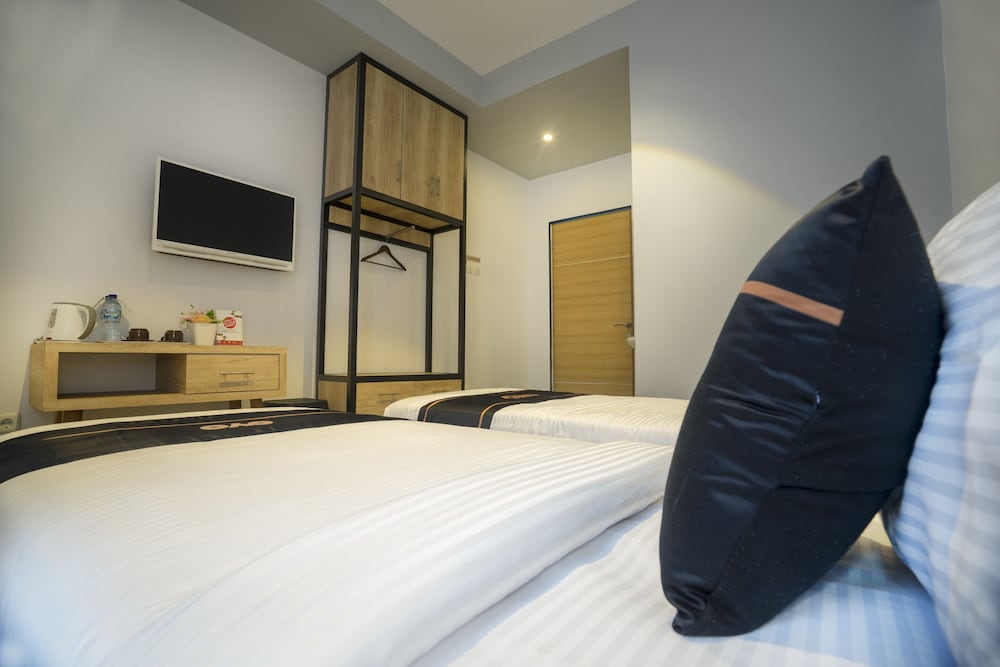 Deluxe Twin Room - Photo 5