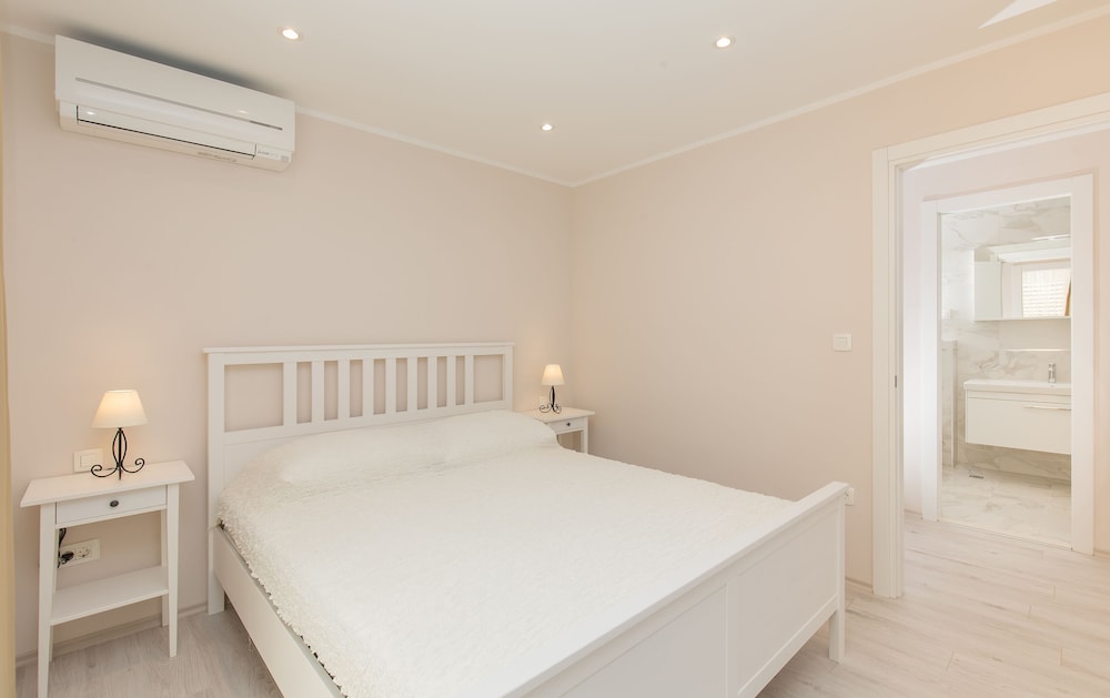 Apartment, 1 Bedroom, Terrace, Sea View