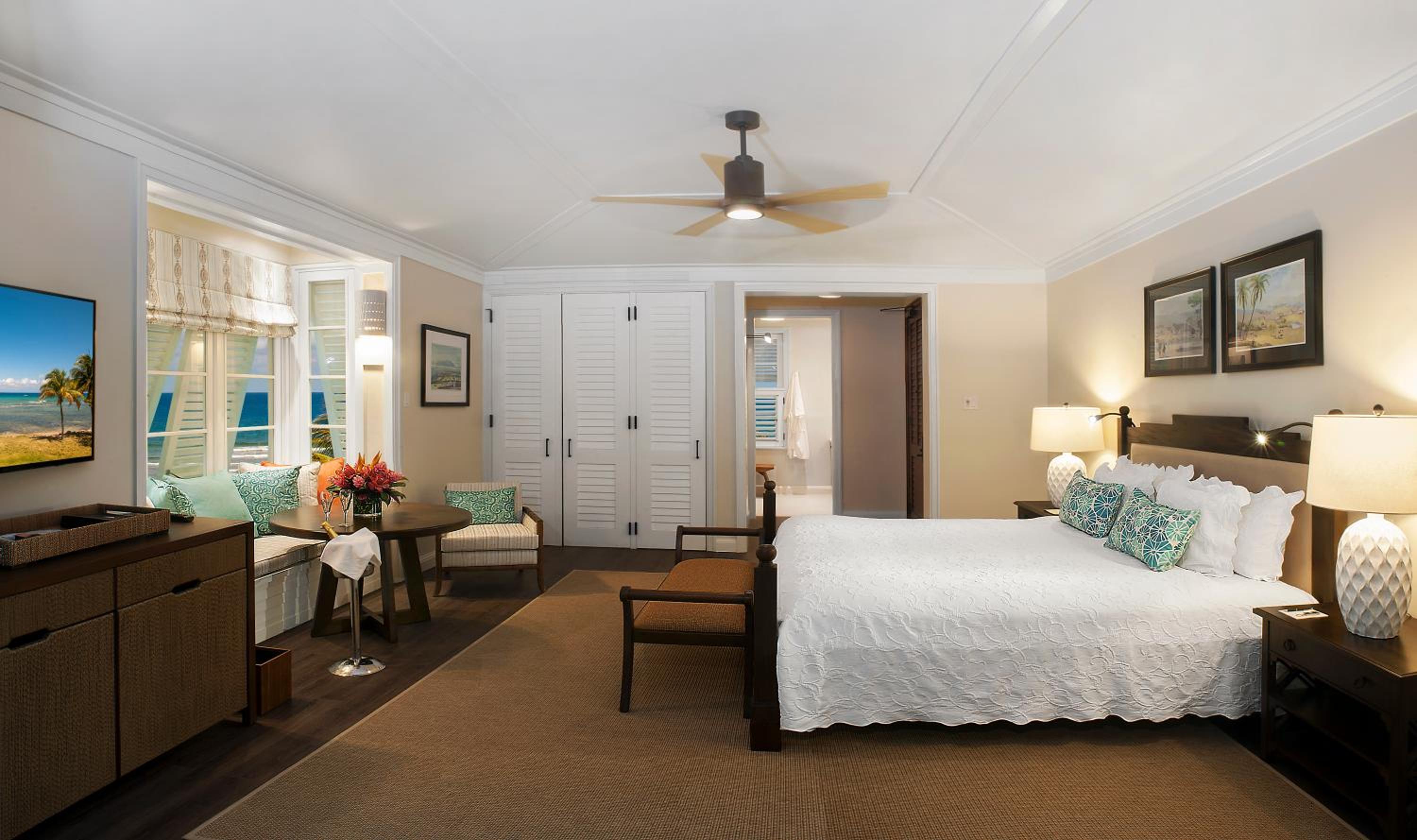 Great House Ocean Room - Photo 4