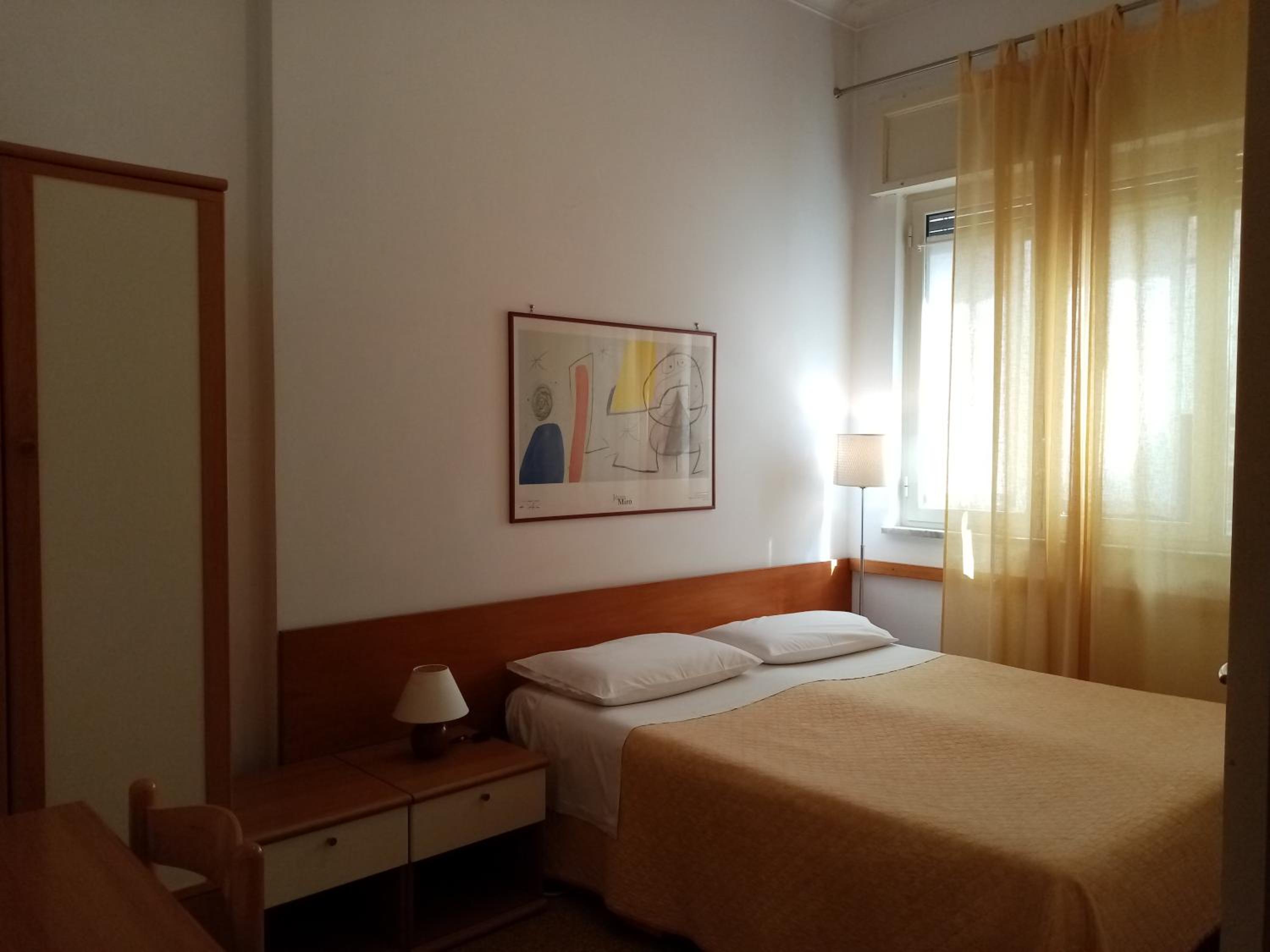 Classic Single Room