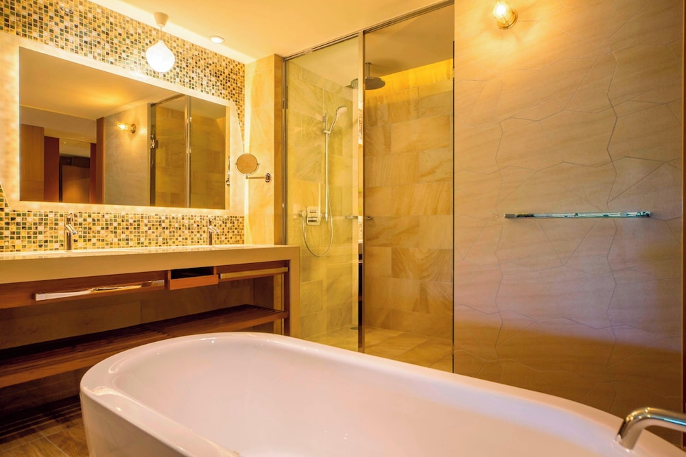 Premium Ocean Twin 4 Beds, Exclusive Benefits (South Tower) - Photo 15