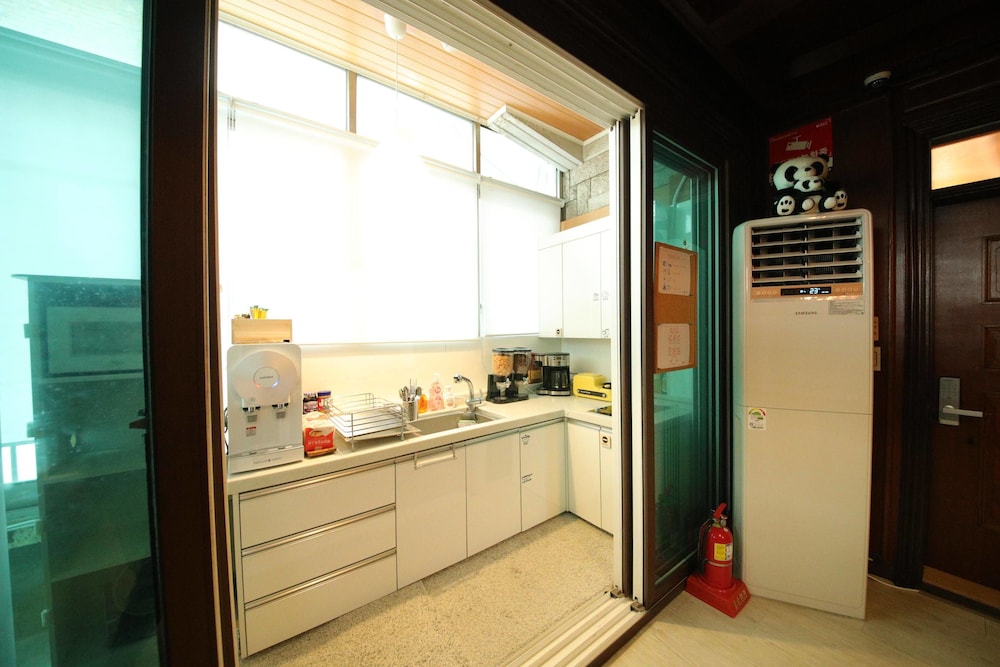 Triple Room - Photo 6