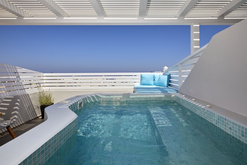 Executive Suite, Hot Tub (Outdoor) - Photo 11