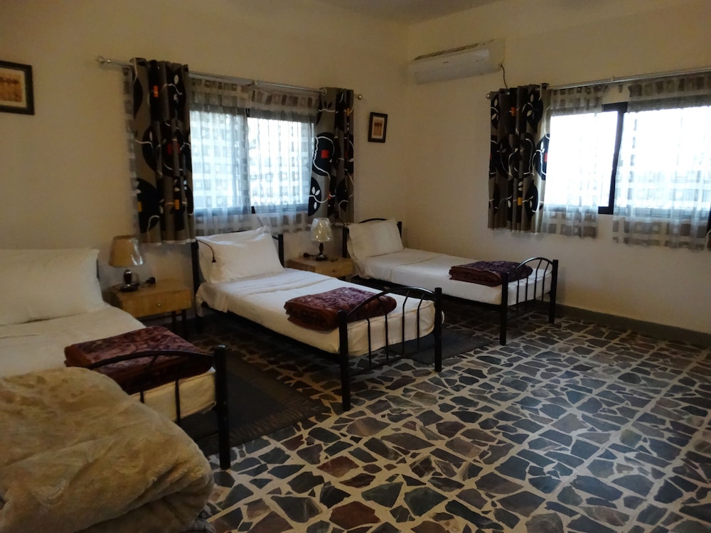 Standard Room, 1 Bedroom, Ensuite photo 3