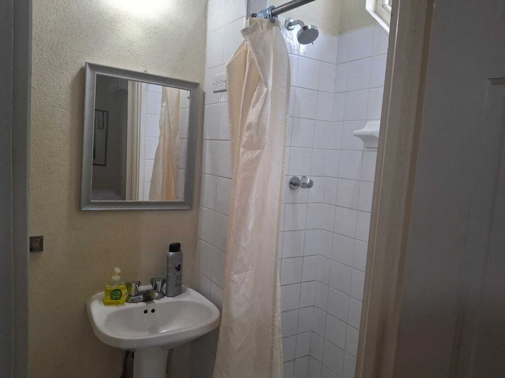 Economy Double Room, Garden View photo 2