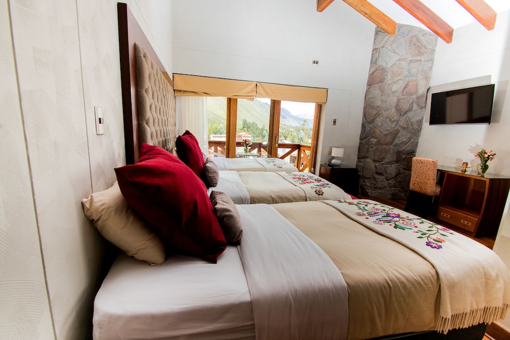 Deluxe Triple Room, 3 Twin Beds, Non Smoking, Bathtub photo 1