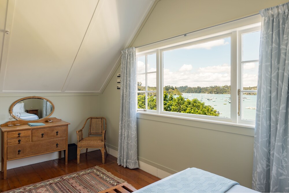 Superior Double Room, 1 Bedroom, Non Smoking, Sea View (Takurua) photo 2