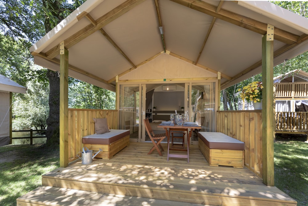 Mini Lodge