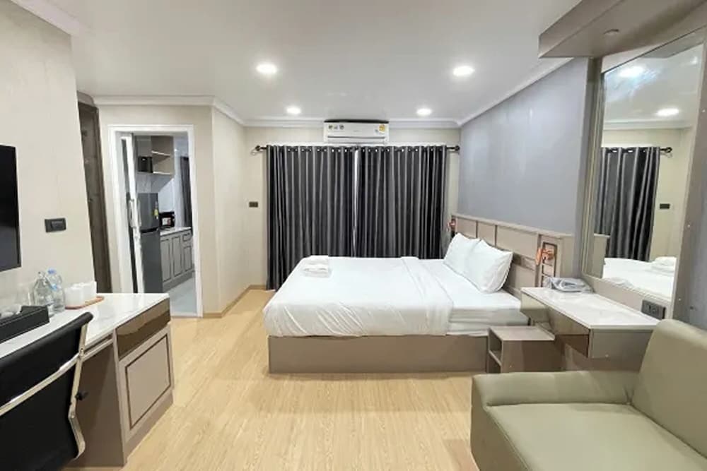 Executive Suite photo 1