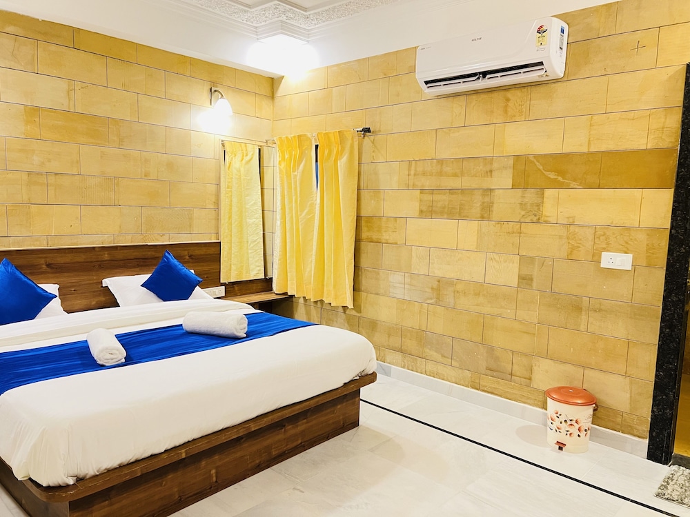 Standard Double Room - Photo 10