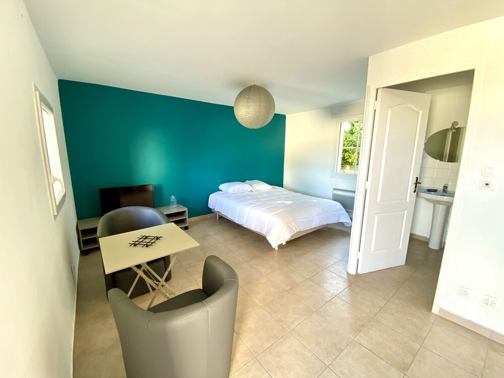 Basic Apartment