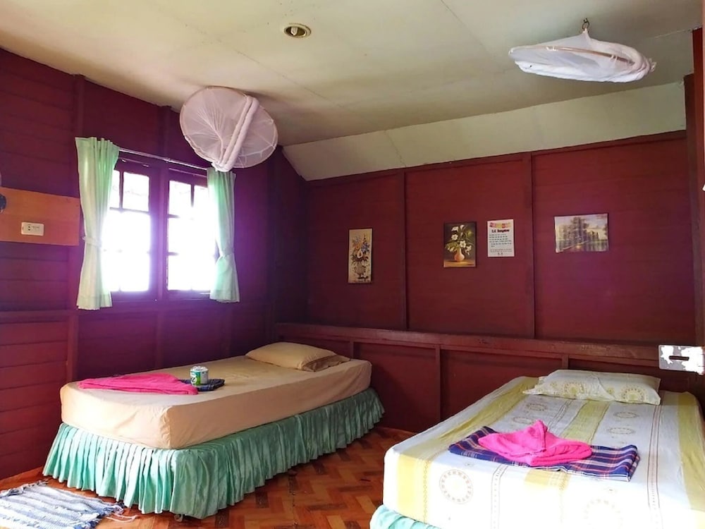 Bungalow, Sea View, Twin, 2 Paxs (Fan room) photo 2