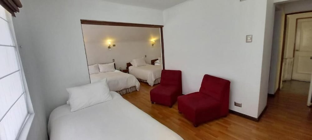 Standard Triple Room, Multiple Beds, Non Smoking photo 2