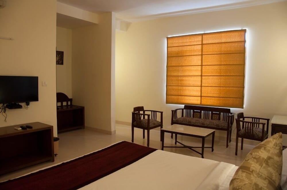 Super Deluxe Room