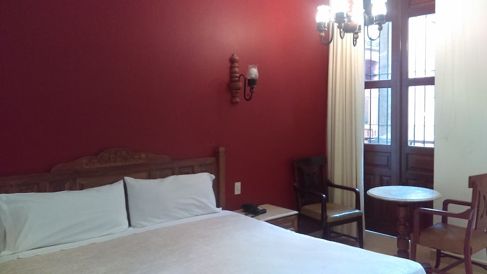 Standard Room - Photo 4