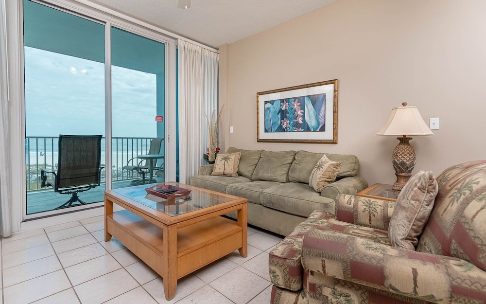 Condo, 1 Bedroom