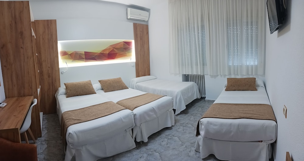 Quadruple Room photo 2