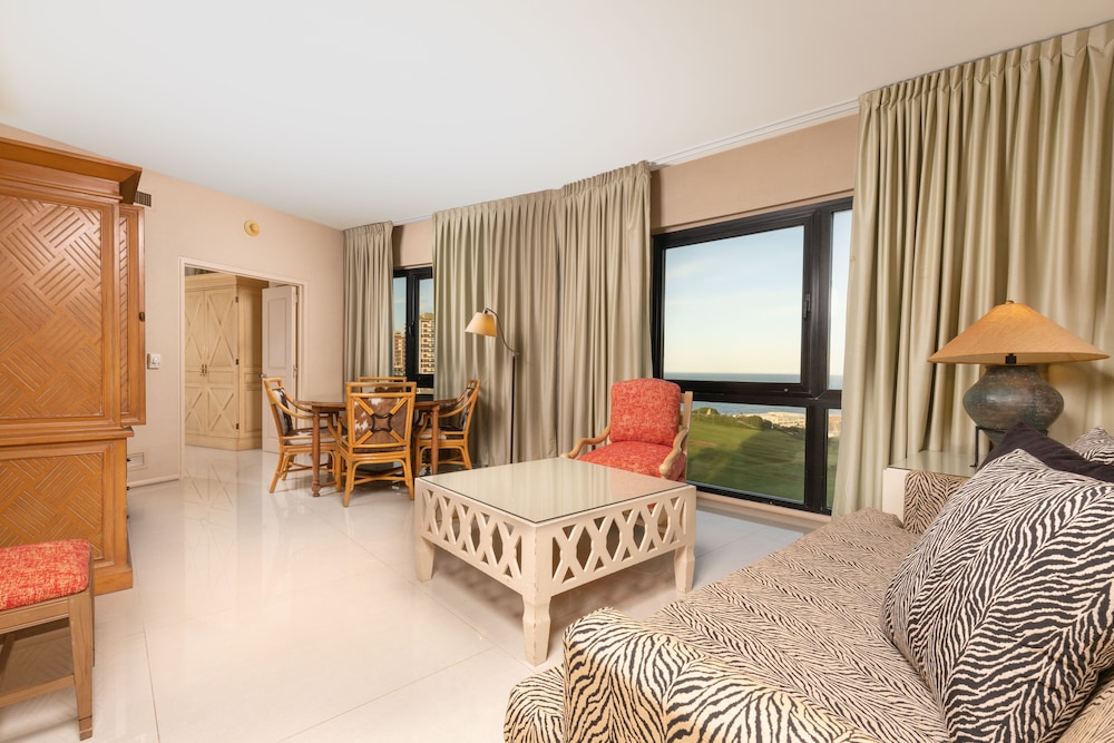 Executive Suite, 1 Bedroom, Ocean View photo 2