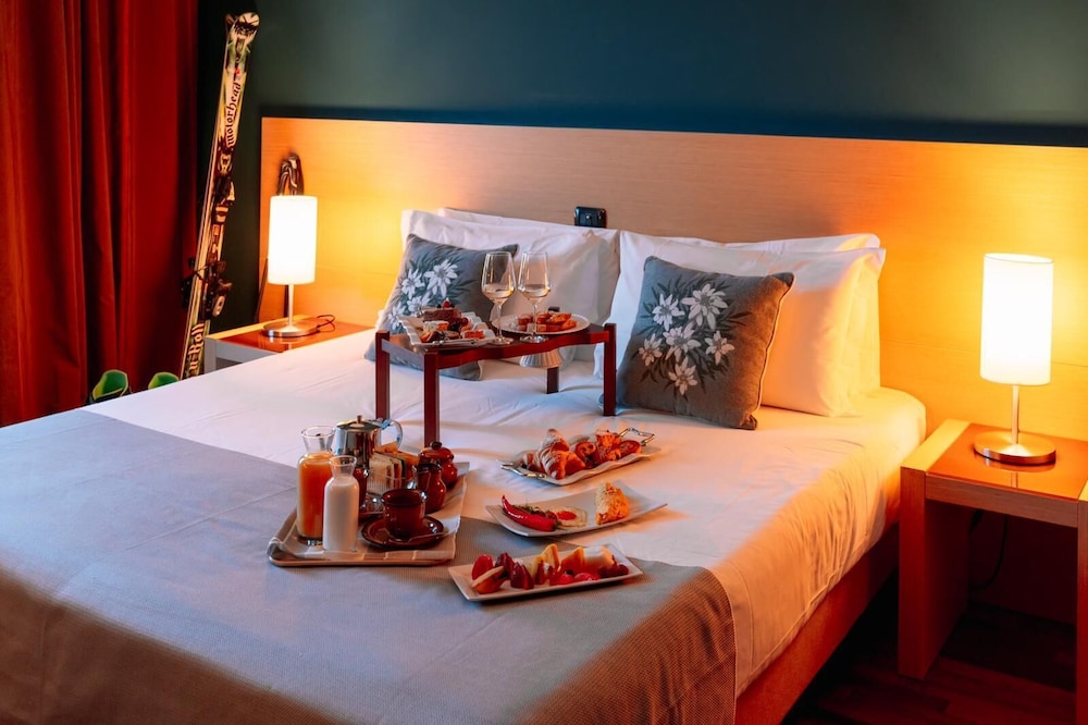 Grand Suite, Mountain View - Photo 3