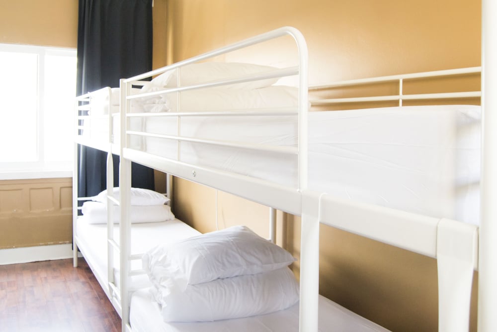 Bed in 8-Bedded Mixed Dormitory photo 1