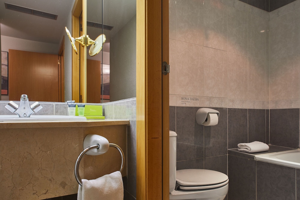 Double Room Single Use Double Room Single Use