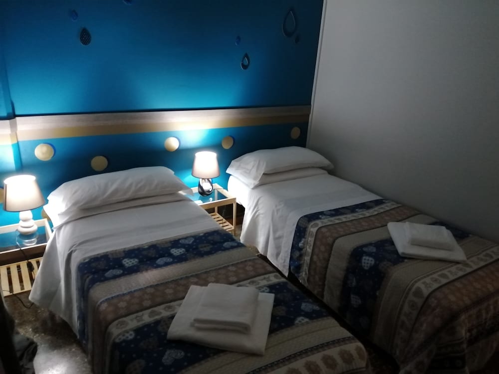 Single Room, Shared Bathroom