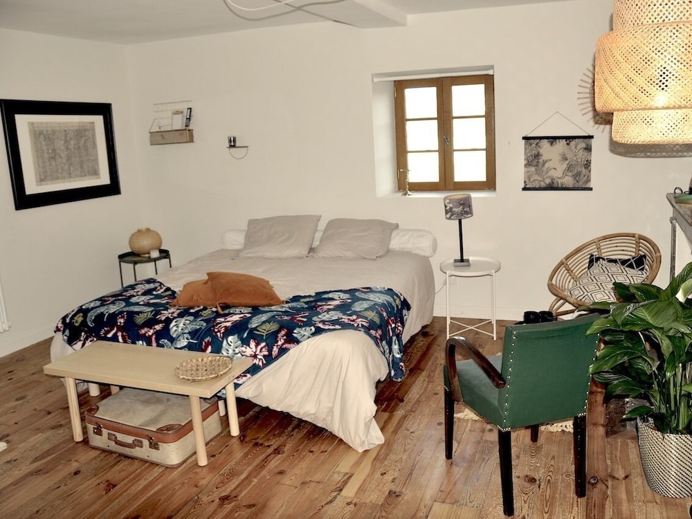 全景四人房,私人浴室 (Chambre sous les toits)