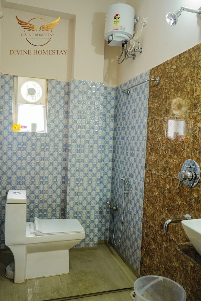 Deluxe Triple Room photo 3