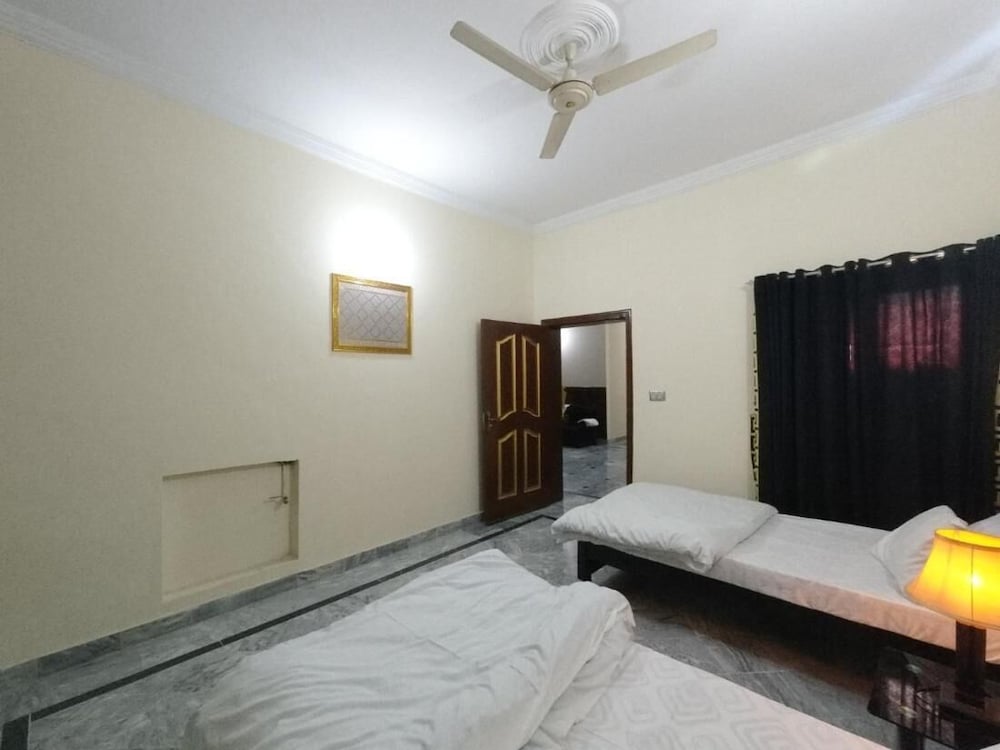 Shared Dormitory, 1 Bedroom, City View photo 1