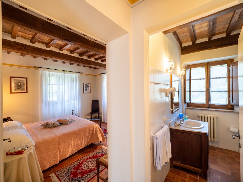 Standard Apartment, 2 Bedrooms photo 2