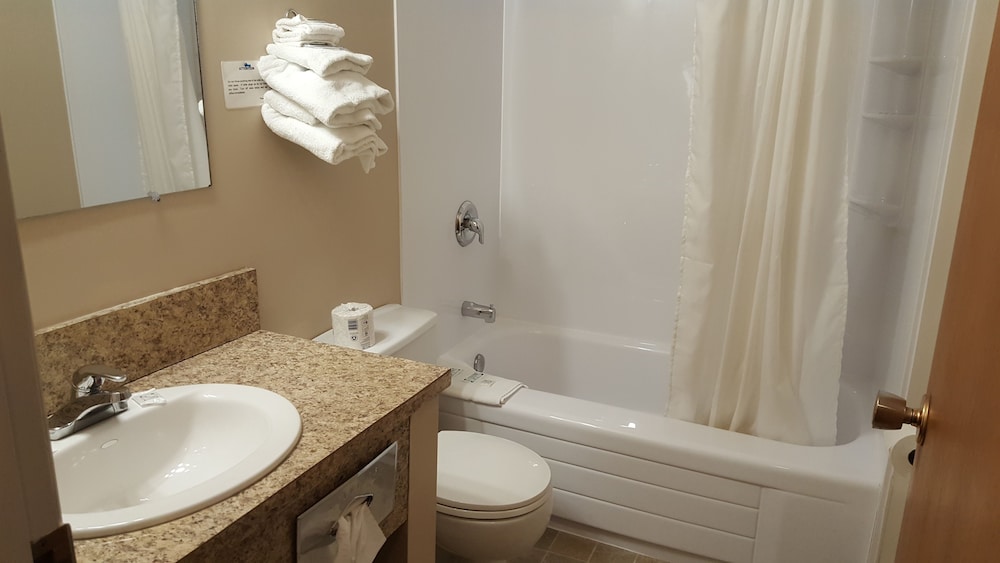 Suite, 2 Bedrooms, Non Smoking photo 2