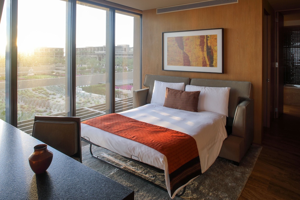 Panoramic Room, 1 King Bed, Ocean View (balcony)