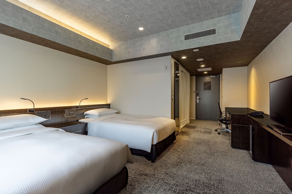 Room, Multiple Beds, Accessible photo 2