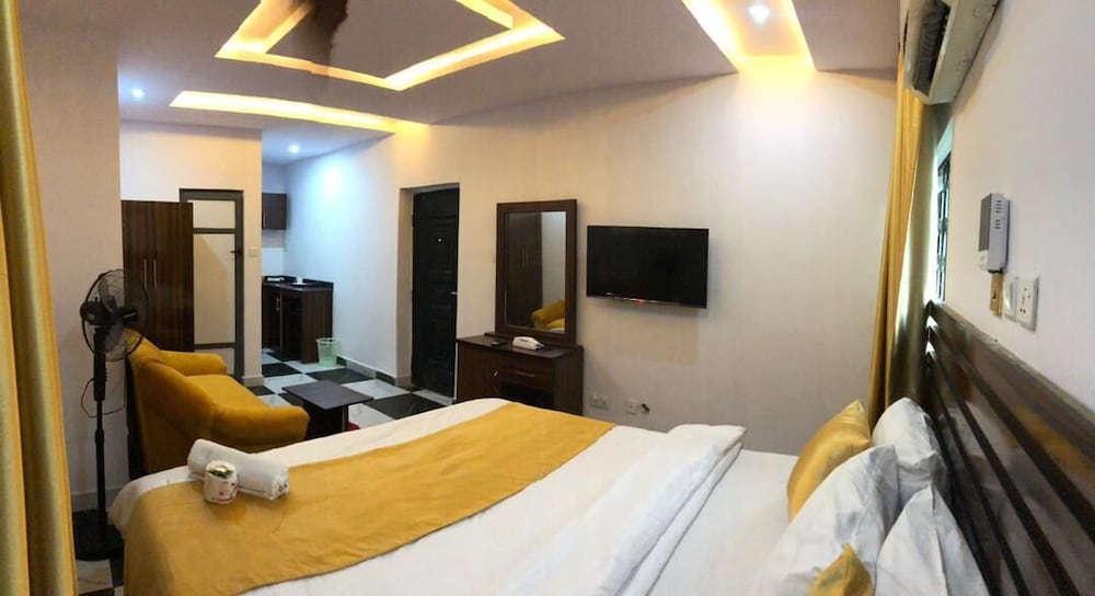 Royal Room