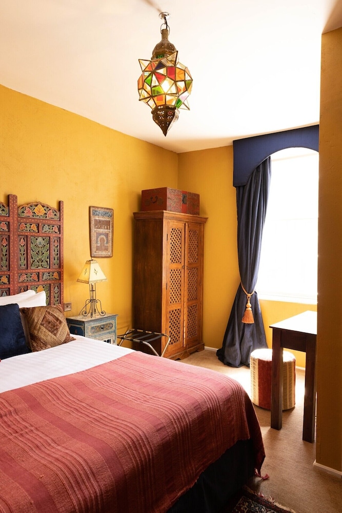 Superior Double Room, Ensuite (Moroccan) photo 3