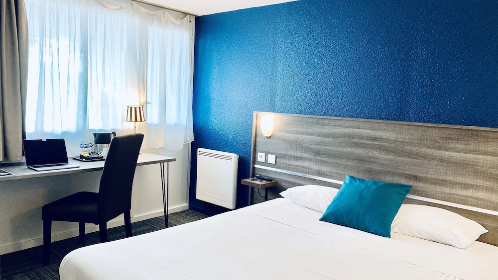 Standard Room, 1 Double Bed - Photo 6