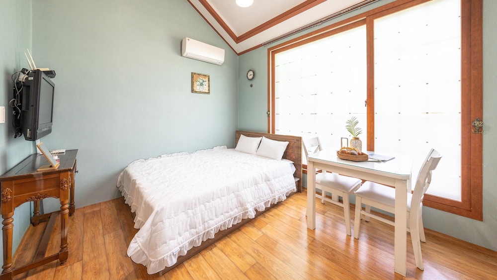 Basic Room, 1 Bedroom (baram)