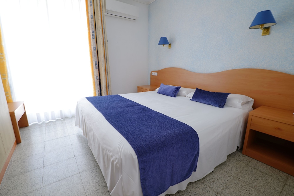 Double Room, Sea View - Photo 4