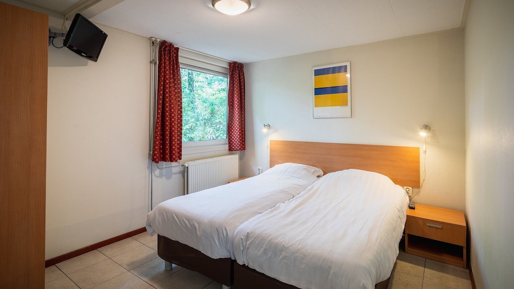 Bungalow (Bungalow 4C) photo 2