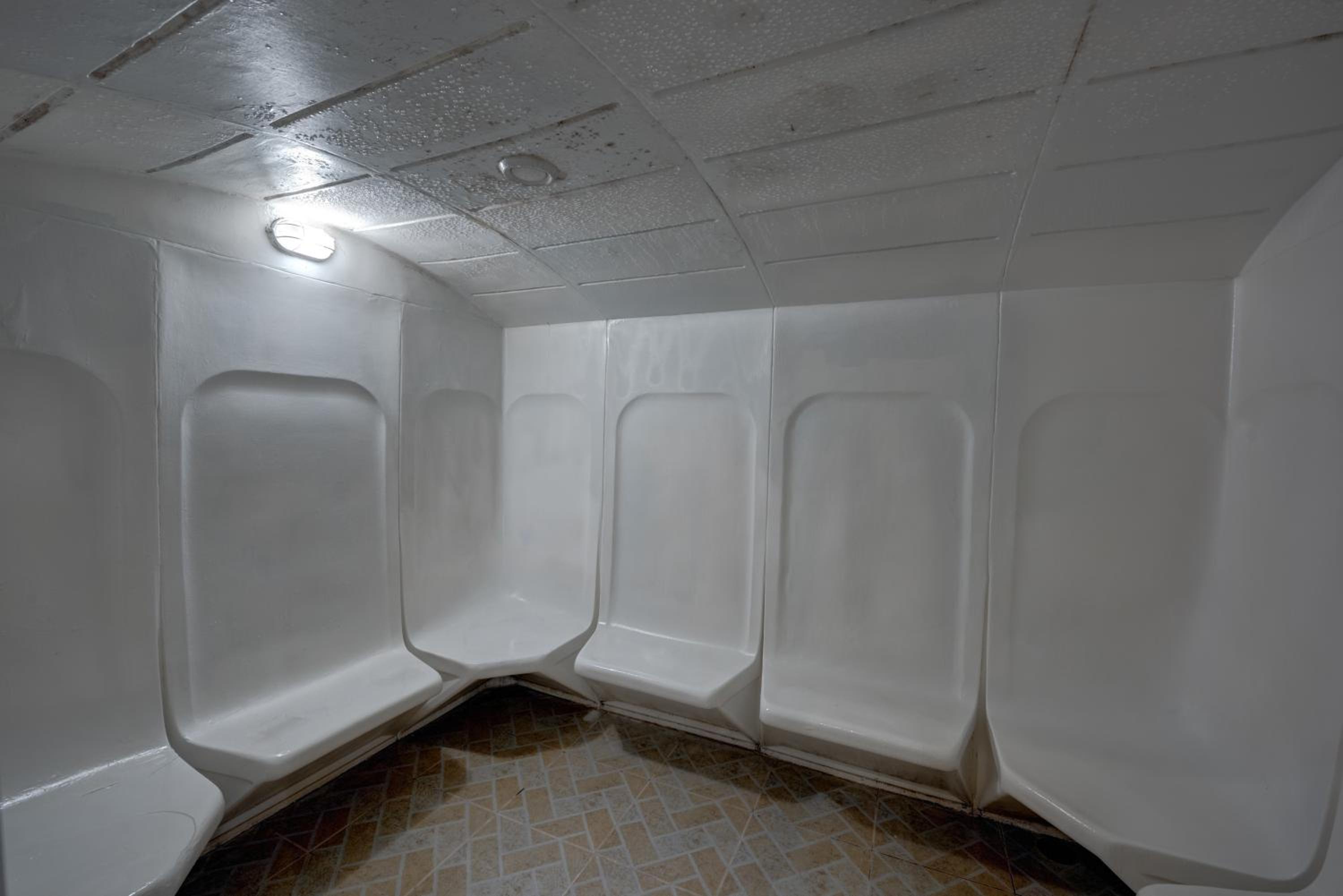 Double / Twin Room with Spa Access with 1 hour body relaxation treatment included (Only available for Females)) photo 3