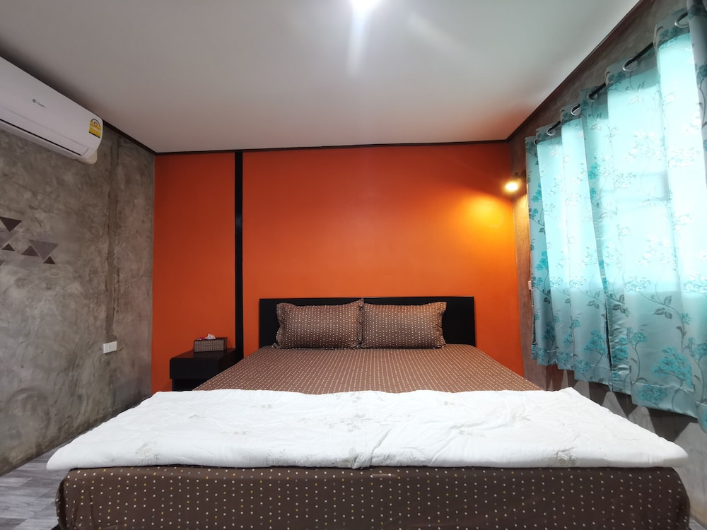 Standard Double Room - Photo 14