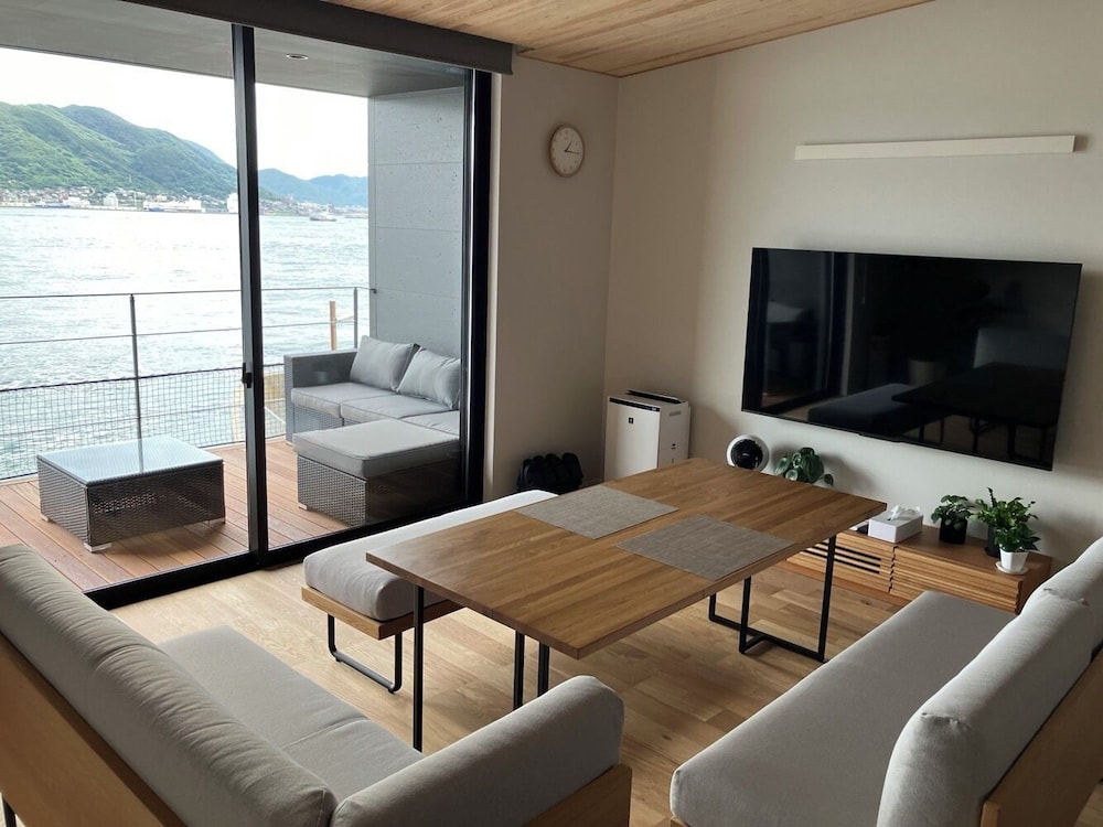 Villa, Balcony, Sea View photo 2