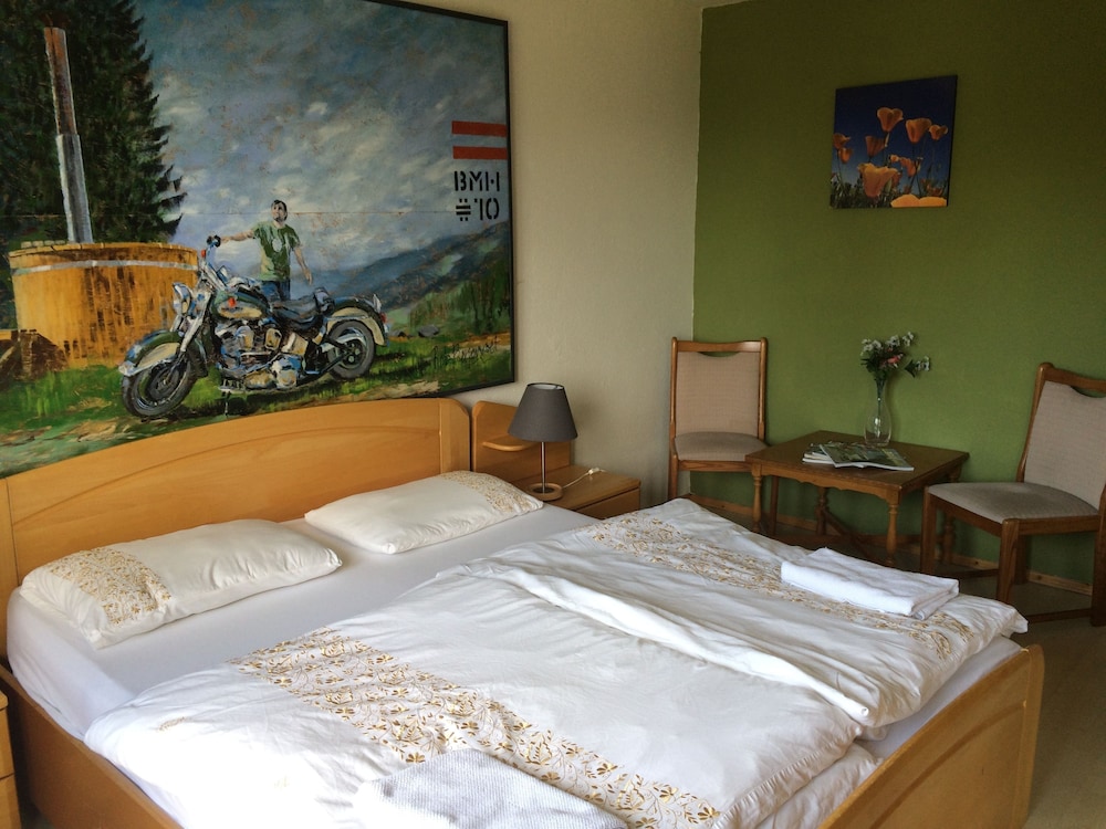 Comfort Apartment, 2 Bedrooms, Non Smoking, Mountain View photo 1