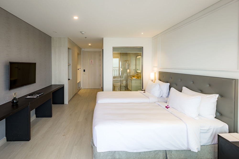 Executive Twin Room, Balcony, Bay View