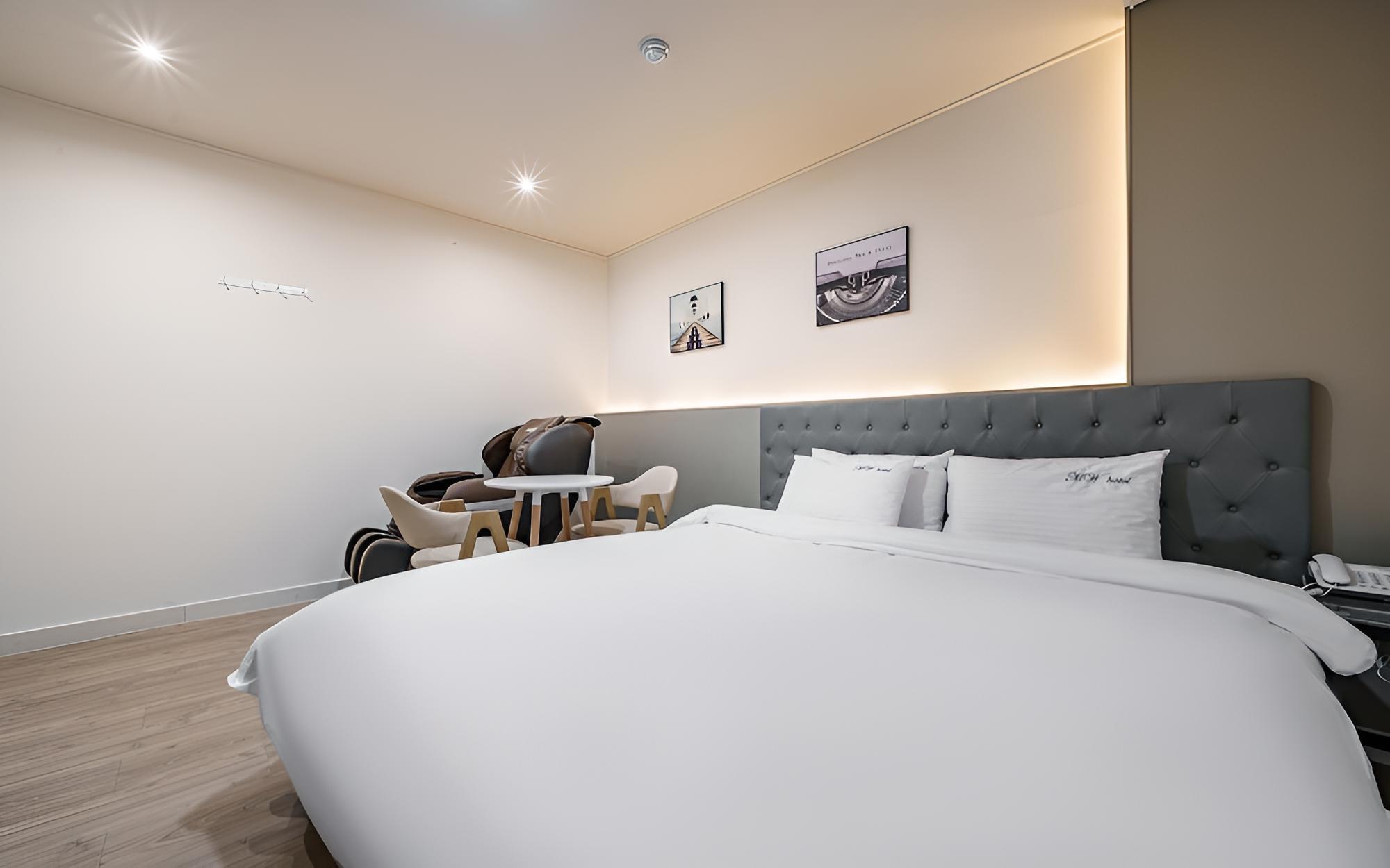 Room (Business (massage chair no consecutiv) - Photo 3